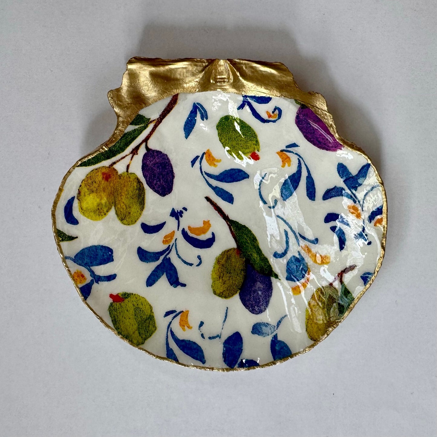 Mediterranean Trinket Jewelry Dish with Olives | Shell Jewelry Ring Holder