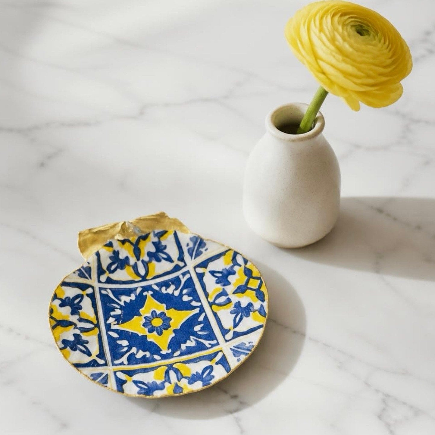 Blue & yellow mediterranean tile shell trinket dish