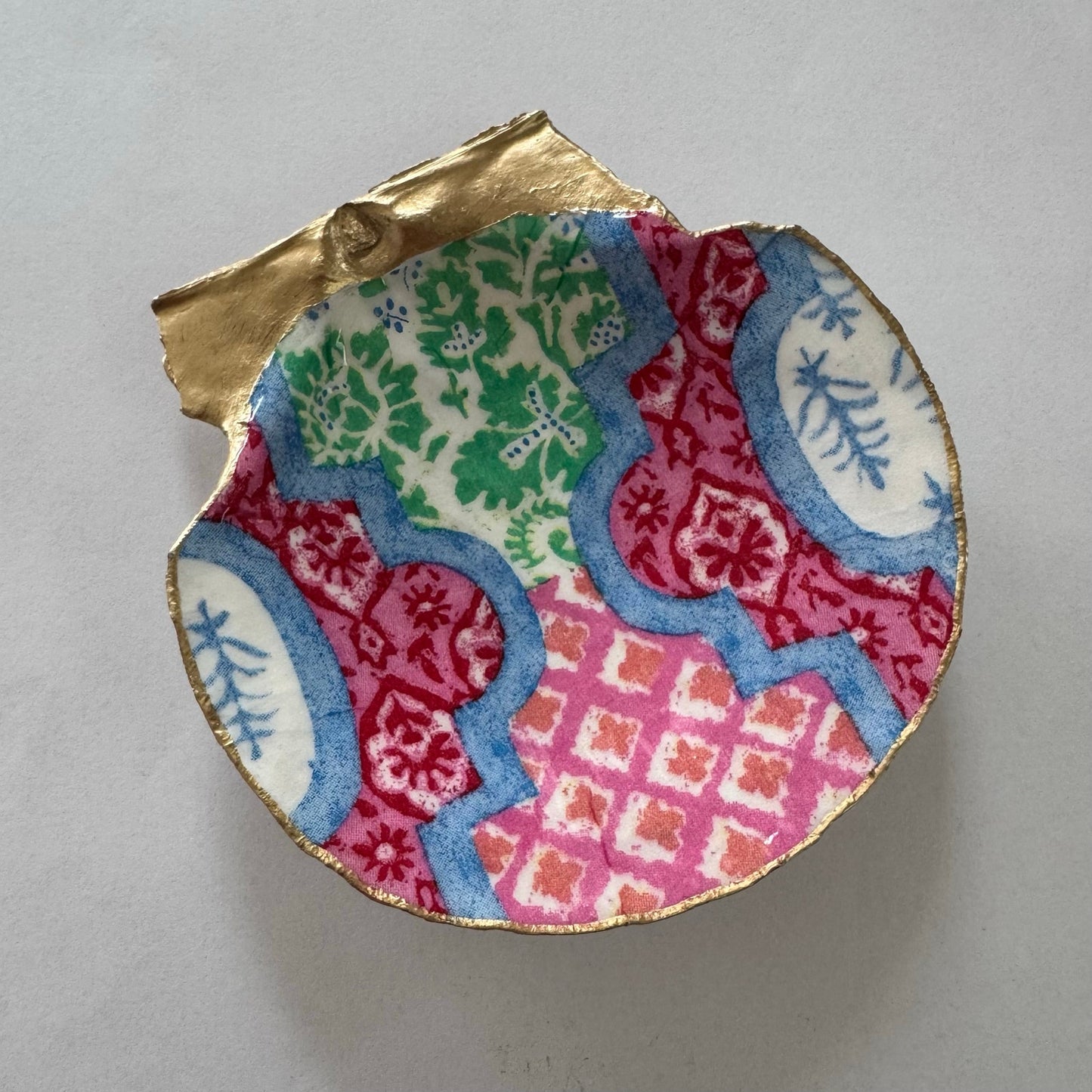 Additional view of colorful patchwork tile shell trinket dish