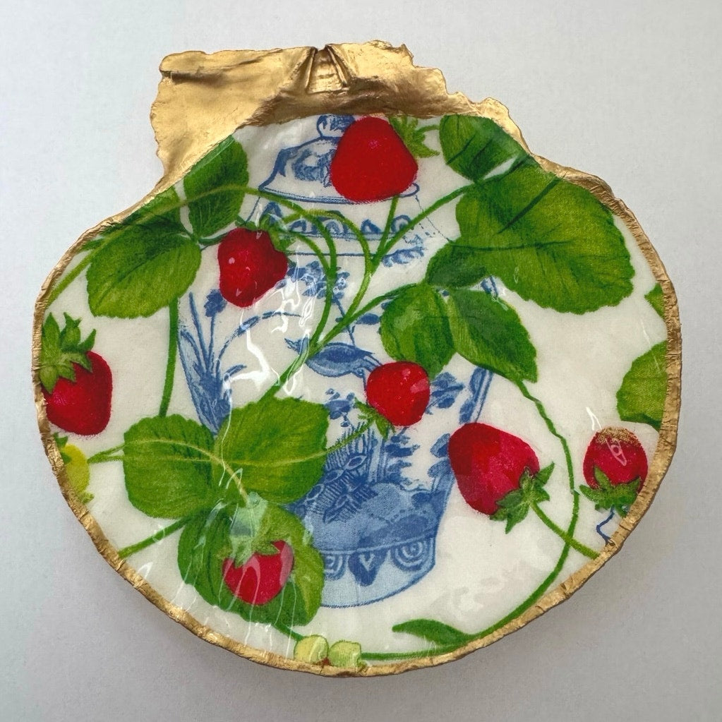 Strawberry Chinoiserie Scallop Shell Trinket Dish, Gold Edge Ring Holder