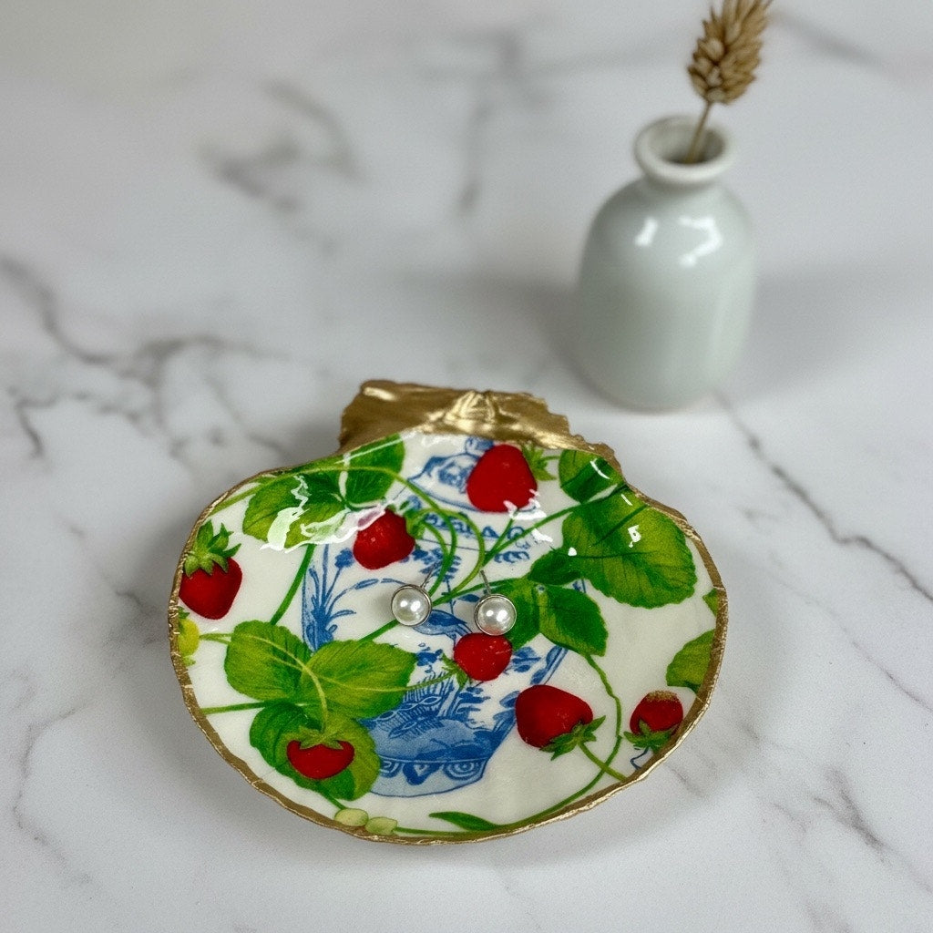 Strawberry Chinoiserie Scallop Shell Trinket Dish, Gold Edge Ring Holder