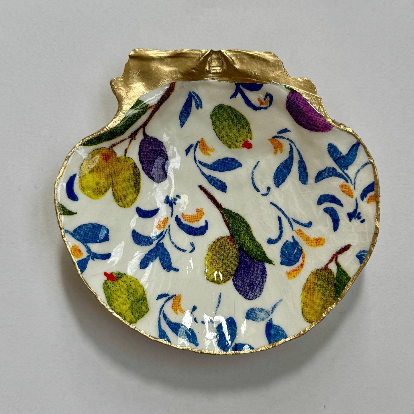 Mediterranean Trinket Jewelry Dish with Olives | Shell Jewelry Ring Holder
