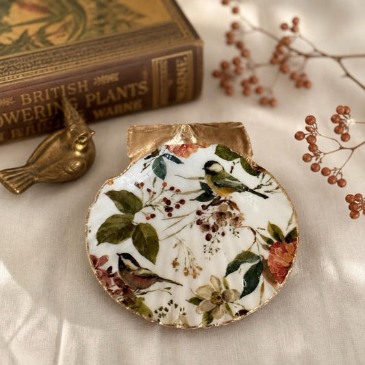 Vintage Songbird Scallop Shell Trinket Dish, Botanical Jewelry Holder